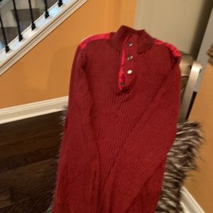 Guess Sweater